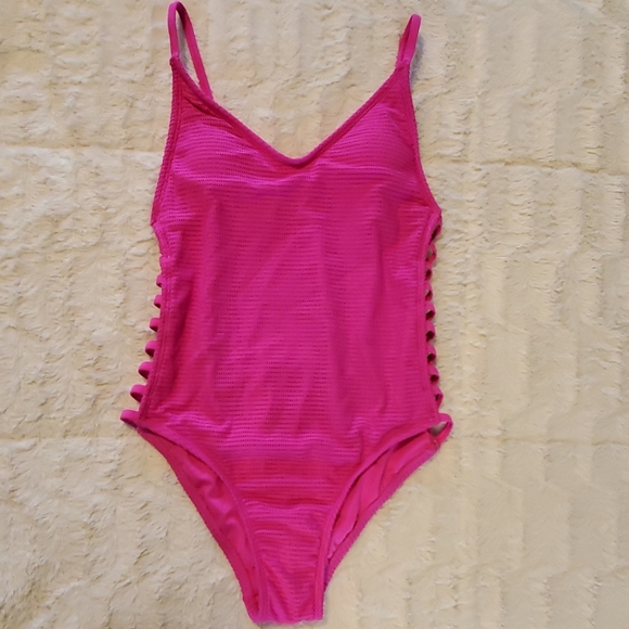 Xhilaration Other - NWOT Xhilaration swimsuit
